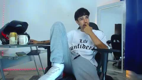 zack online show from 12/24/24, 02:32