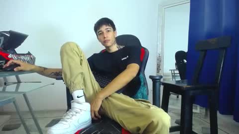 zack online show from 01/07/25, 09:25