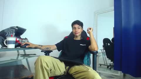 zack online show from 01/08/25, 12:28