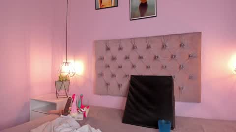 zafira online show from 01/15/25, 05:37