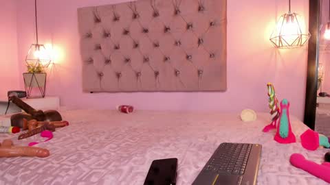 zafira online show from 01/21/25, 05:41