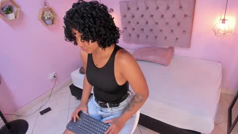 zafira online show from 01/27/25, 11:11