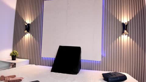 zafira online show from 02/04/25, 05:34