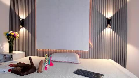 zafira online show from 03/10/25, 11:53