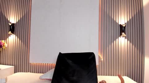 zafira online show from 03/10/25, 02:59