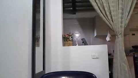 Zafiro online show from 04/09/26, 04:56