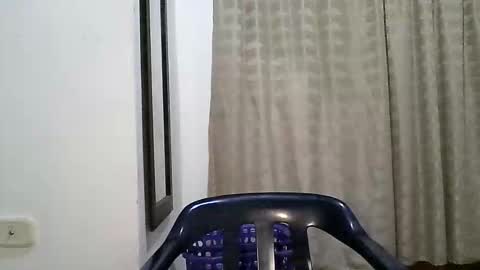Snapshot of zafiro_rubi chatting on 04/29/26, 06:36 Zafiro online show from 04/29/26, 06:36
