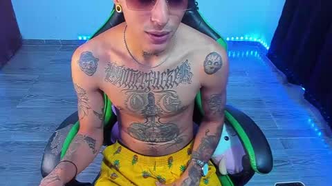 BiG Zafiro online show from 05/16/26, 12:15
