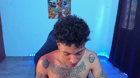 BiG Zafiro online show from 05/21/26, 01:29
