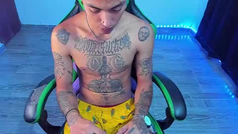 BiG Zafiro online show from 05/25/26, 12:33