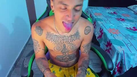 BiG Zafiro online show from 06/06/26, 11:59