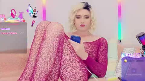 Snapshot of zagadka33333 chatting on 02/06/26, 05:34 Zagadka33333 online show from 02/06/26, 05:34