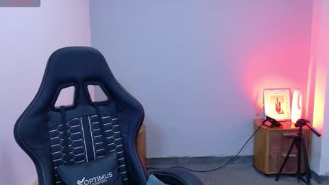 ZAHARA  online show from 03/19/26, 10:03