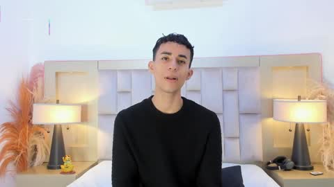 zahir_ashar online show from 04/18/26, 07:07