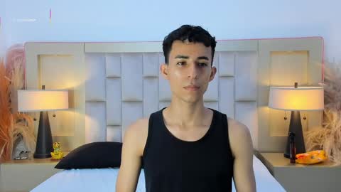 zahir_ashar online show from 04/22/26, 11:45