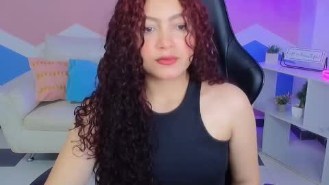 Zahira  online show from 02/15/26, 05:42