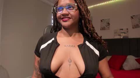 zahra_rose online show from 03/03/25, 11:44