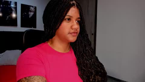 zahra_rose online show from 09/28/25, 12:21