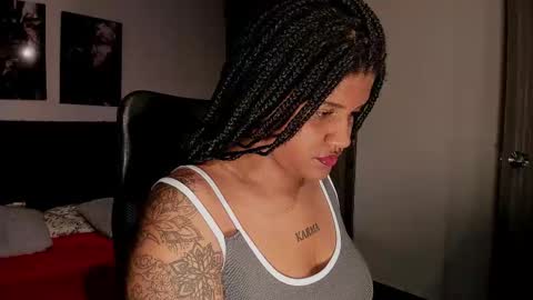 zahra_rose online show from 10/19/25, 07:25