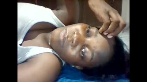 zainxxxx online show from 04/18/26, 07:07