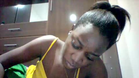 zainxxxx online show from 04/26/26, 03:48