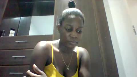 Snapshot of zainxxxx chatting on 05/05/26, 10:29 zainxxxx online show from 05/05/26, 10:29