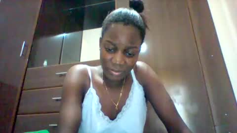 Snapshot of zainxxxx chatting on 05/13/26, 02:36 zainxxxx online show from 05/13/26, 02:36