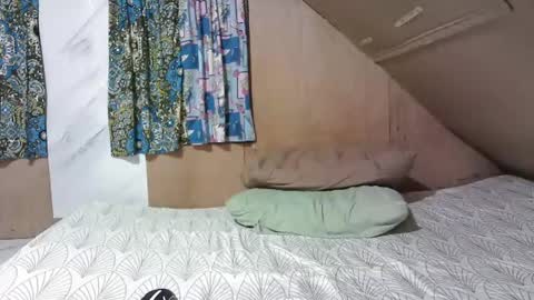 zaira795892 online show from 02/02/25, 12:13