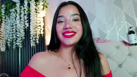 Zaira Bonny online show from 06/06/26, 09:52