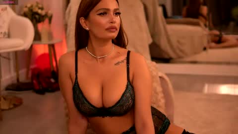 Zaira online show from 05/18/26, 04:07