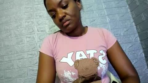 Zamara   online show from 12/15/25, 12:48