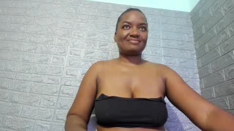 Snapshot of zamara__ chatting on 07/21/26, 12:24 Zamara online show from 07/21/26, 12:24