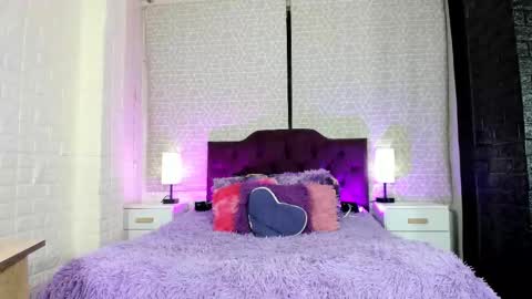 Zamara Kleii online show from 11/05/25, 03:17