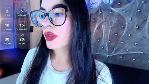   online show from 10/21/25, 07:03