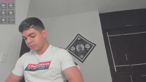 Snapshot of zamir_scott chatting on 10/20/25, 07:25 zamir online show from 10/20/25, 07:25