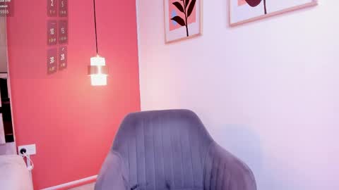 Snapshot of zamira_taylor chatting on 05/15/26, 10:50 zamira_taylor online show from 05/15/26, 10:50