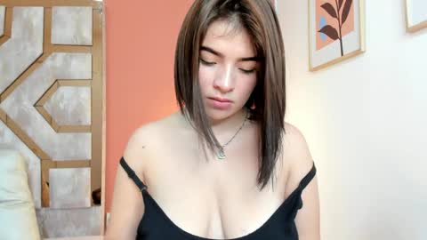 Snapshot of zamira_taylor chatting on 05/24/26, 09:09 zamira_taylor online show from 05/24/26, 09:09