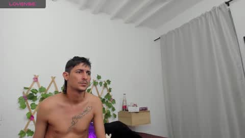 Zamu online show from 03/12/25, 03:02