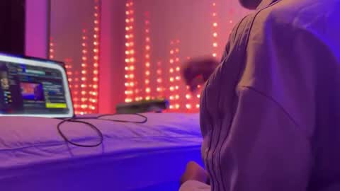 Edii online show from 12/20/25, 11:50