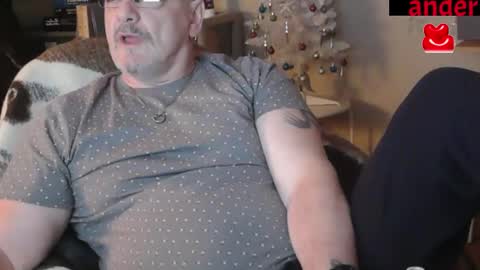 zander007 online show from 09/23/25, 03:37