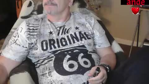 zander007 online show from 11/16/25, 02:11