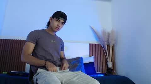 Zander online show from 01/25/25, 01:52