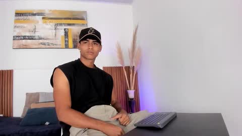 Zander online show from 01/09/26, 01:03