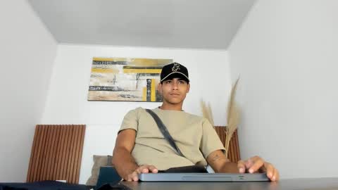 Zander online show from 02/21/26, 02:18