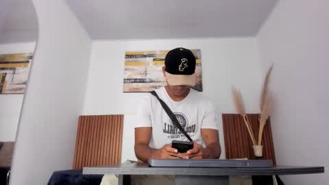 Zander online show from 03/02/26, 01:29