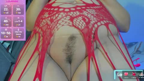 Snapshot of zandraa_milf chatting on 05/05/26, 11:18 Zandra online show from 05/05/26, 11:18