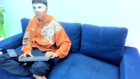 Snapshot of zane_belville chatting on 07/23/26, 11:52 Zane Belville online show from 07/23/26, 11:52