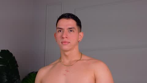 Snapshot of zanedawson chatting on 09/17/25, 03:30 Zane Dawson online show from 09/17/25, 03:30