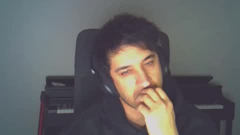 Snapshot of zaneygee1995 chatting on 09/30/25, 01:38 zaneygee1995 online show from 09/30/25, 01:38