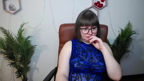 zannadreil online show from 04/13/26, 06:35